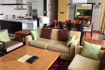 Xinglong Park Serviced Apartments