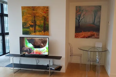 Bathurst Street Serviced Apartment