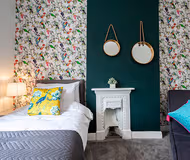Master bedroom at Hacken Lodge