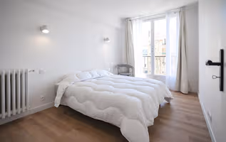 Saint-Fargeau, Serviced Apartment
