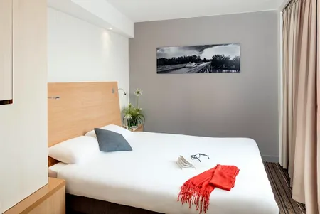 Bedroom at Toulouse Parthenon