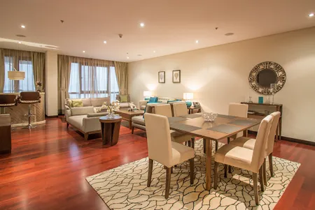 East Crescent Road Serviced Apartment
