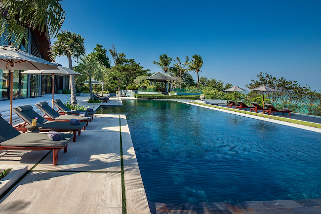 A Luxuriously Stylish Villa in Phuket
