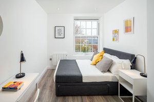 Seldon House Apartments in Battersea