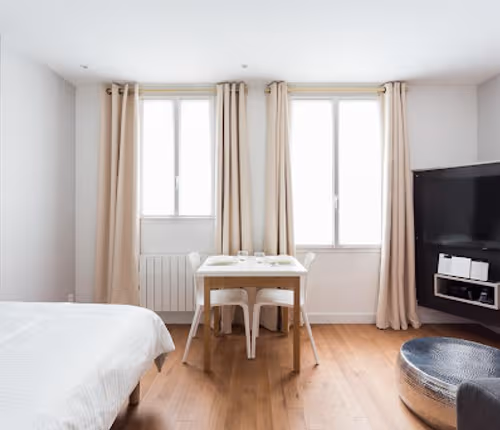 Rue Lauriston Serviced Apartment