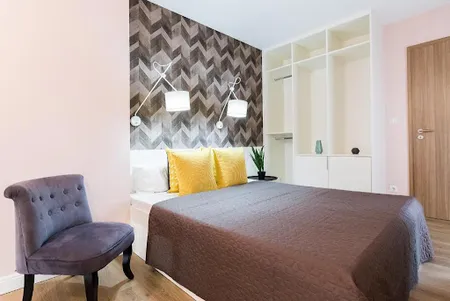 Oktogon Serviced Apartment
