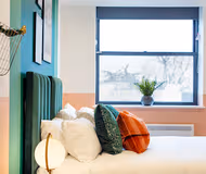 YourApartment - Clifton Village - King Studio