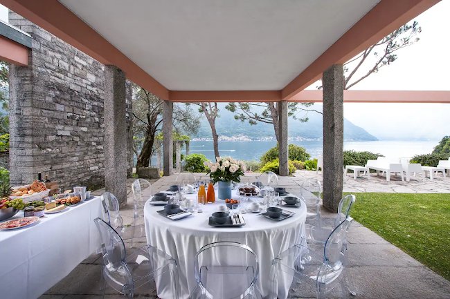 ALFRESCO FEASTS AND ITALIAN WINE ON THE SHORES OF LAKE COMO