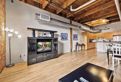 Ice House Apartments