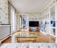 ST GERMAIN LUXEMBOURG-THIS BEAUTIFUL APARTMENT AWAITS TO WELCOME YOU TO PARIS