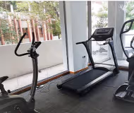 Newton Road Apartments, Orchard Road