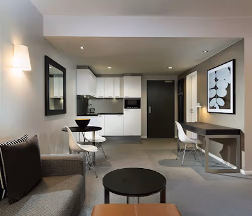 Platz vor dem Neuen Tor Studio Premier Apartment