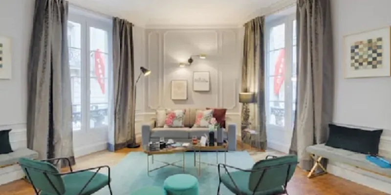 A  200M2 JEWEL IN CHAMPS ELYSEES