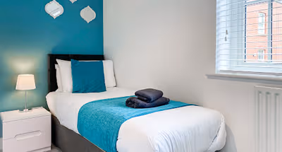 King sized bedroom at The Chaucer