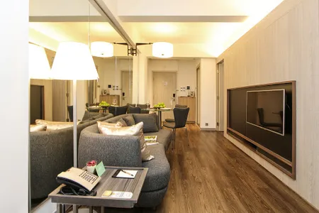 Hennessy Serviced Apartments
