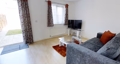 Fully equipped kitchen at Cole Green Lane