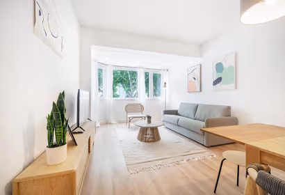 Martinho Serviced Apartment