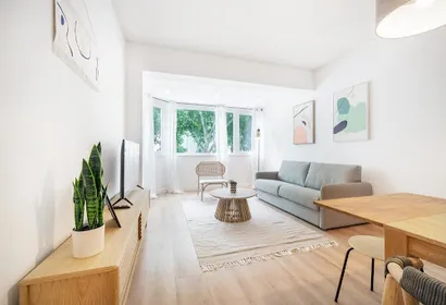 Martinho Serviced Apartment