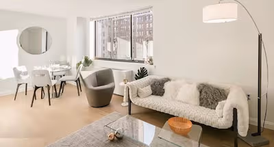 West 19th Street Serviced Apartment