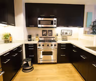 O'Farrell Street Serviced Apartment