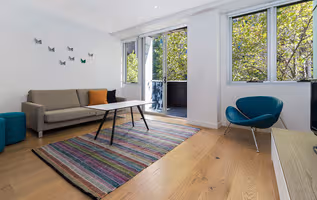 Apartments in Collins Street, Melbourne CBD