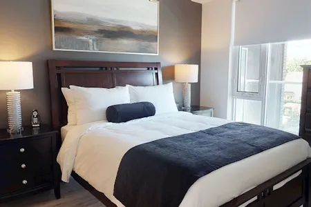 Bronte Road Service Apartment