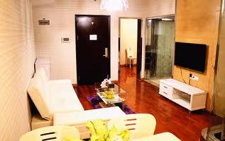 Shennan East Road Apartments in Luohu