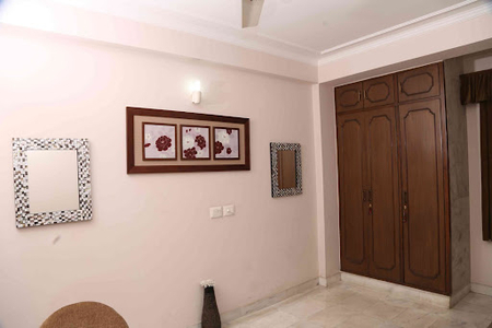 4 Bedroom Apartment in Vasant Kunj