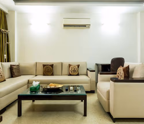 Cosy living area in Saket Apartments, New Delhi