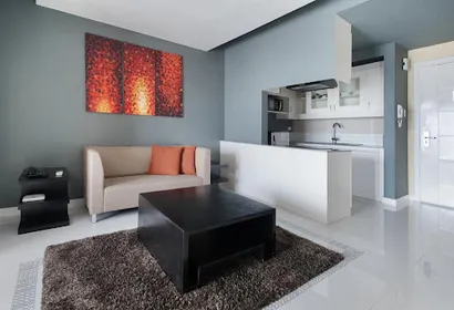 Gamboa Street Serviced Apartments