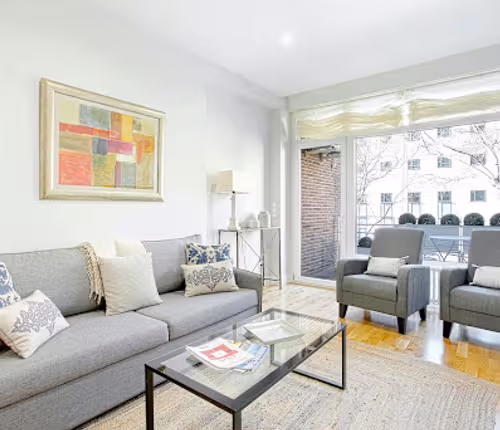 Jerónimos Serviced Apartments