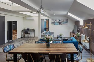 Gym /  Unique glam duplex in CORU House