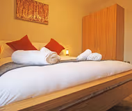 Stylish Central Chester Apartment - Free Parking