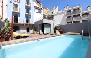 Arco de Graça Serviced Apartments