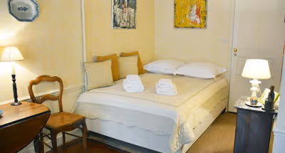 Rue du Bac serviced apartment