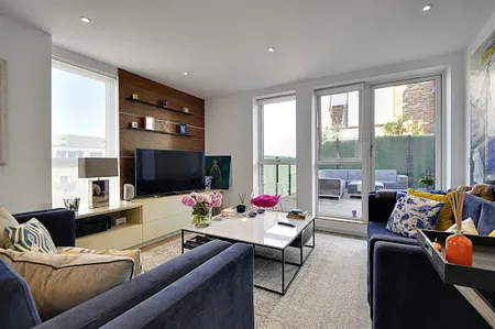 Trevillion Mansions Penthouse in Acton