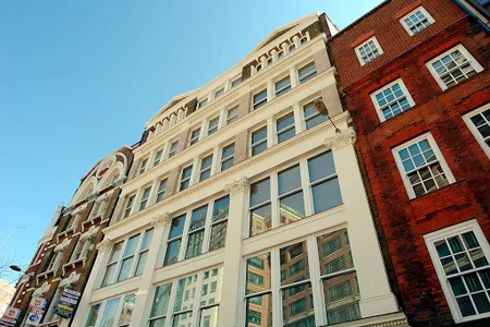 Exterior of 196 Bishopsgate