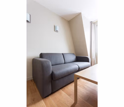 Faraday Serviced Apartment
