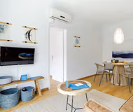 Monumental living room