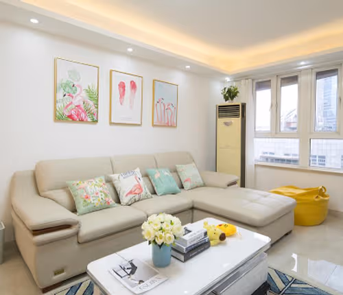 Weihai Road Serviced Apartments