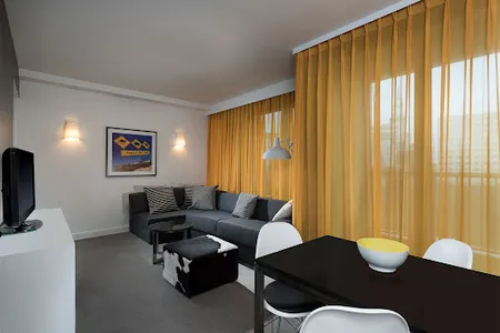 Spandauer Brucke Two Bedroom Apartment