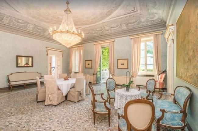 LAKE COMO HISTORIC LUXURY VILLA- 1200M2 OF PURE SPLEDOUR