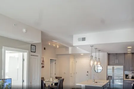 2 BR IN HEART OF THE CITY