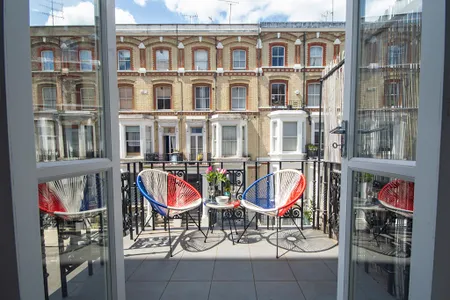 High Street Kensington
