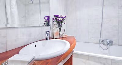 Park Guell Serviced Apartment