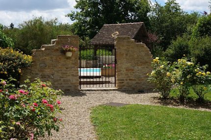 A Peaceful Villa in the Village of Bonnieux