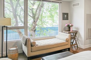 315 1st Avenue Apartment