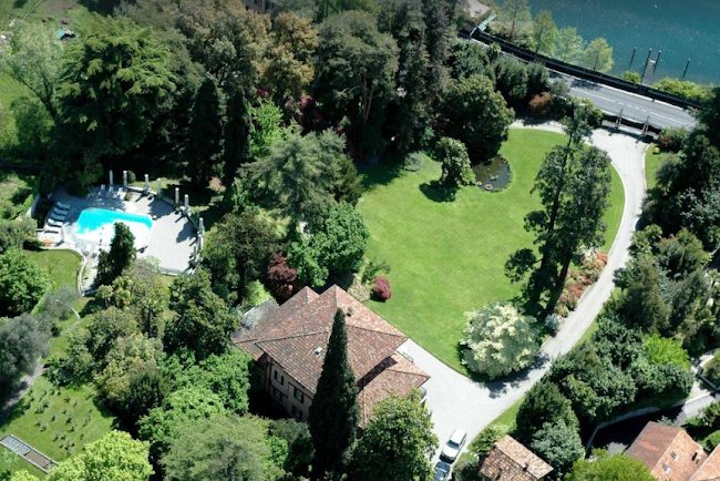 Solution FOR A Luxury Stay-13000 M2 Exotic Italian Lake Front Home IN Mennagio
