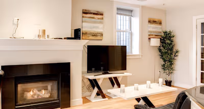 13 street NW Serviced Apartments