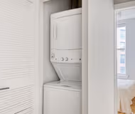 School St Serviced Apartment